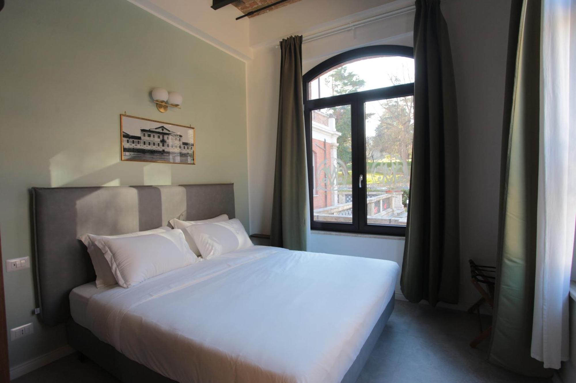 Villino Mari Camere Con Parcheggio Privato Gratuito 阿斯科利皮切诺 外观 照片