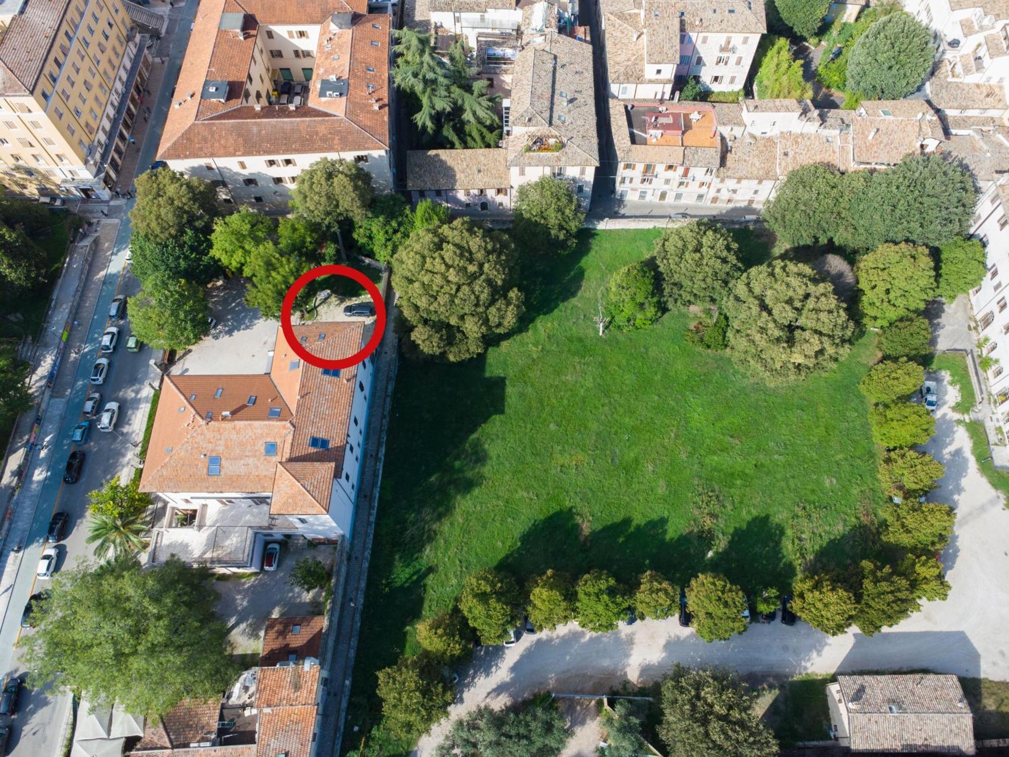 Villino Mari Camere Con Parcheggio Privato Gratuito 阿斯科利皮切诺 外观 照片
